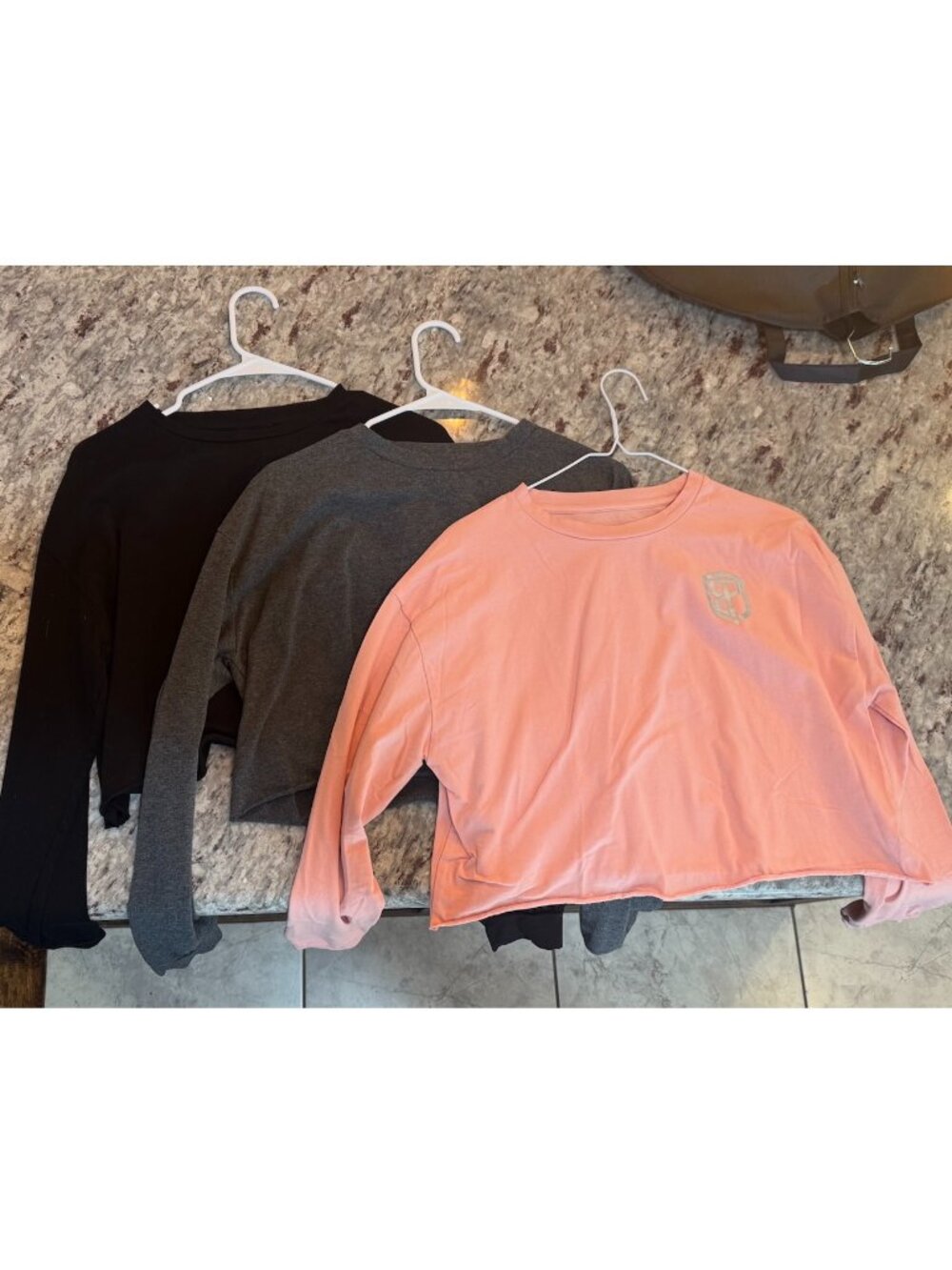 3 pack - Born Primitive Long Sleeved Crop Tops